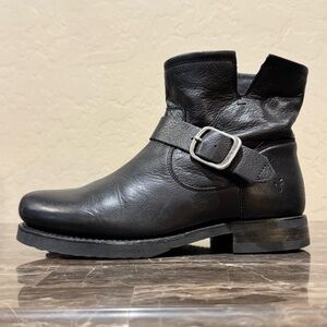 Frye Veronica Flex Black Leather Boots